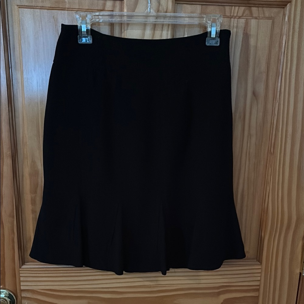 Anne Klein skirt size 2 Black